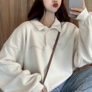 KOREAN Dreamkura Fleece Polo Sweatshirt